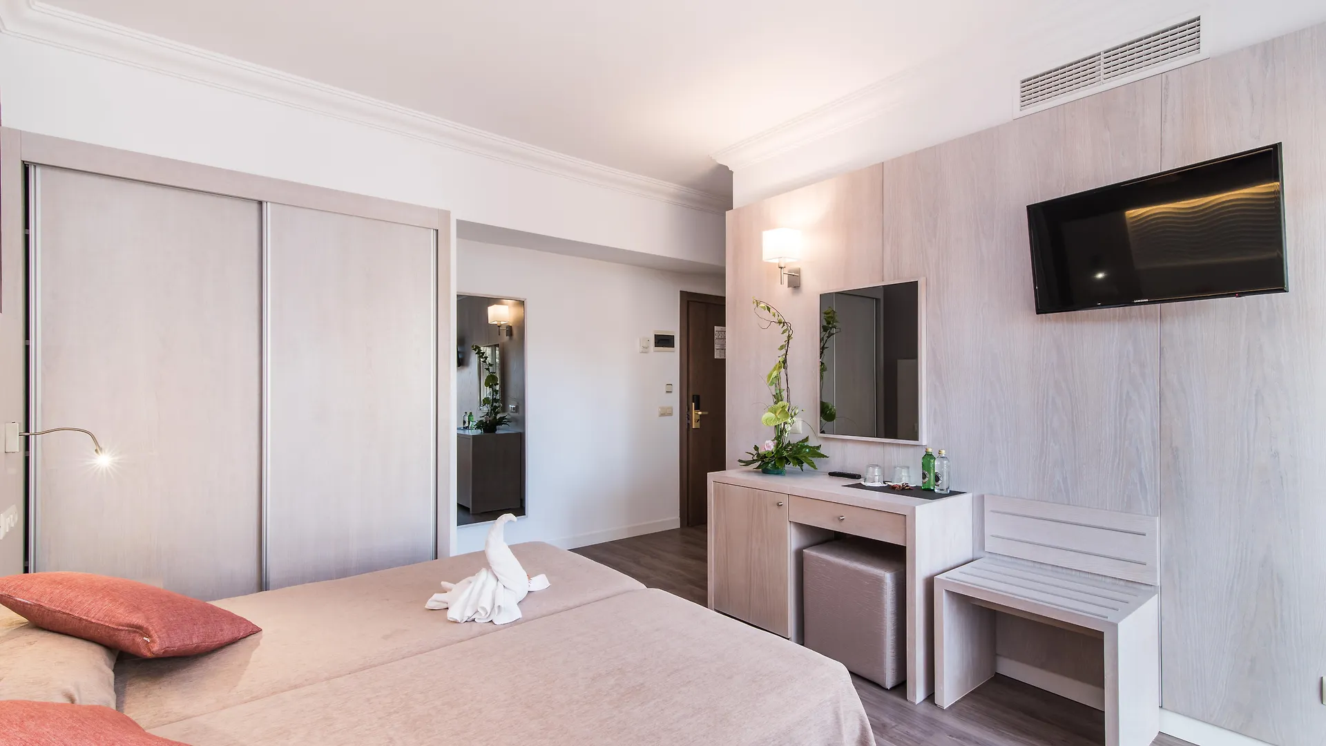Hotel Baviera Cala Ratjada Spanyolország